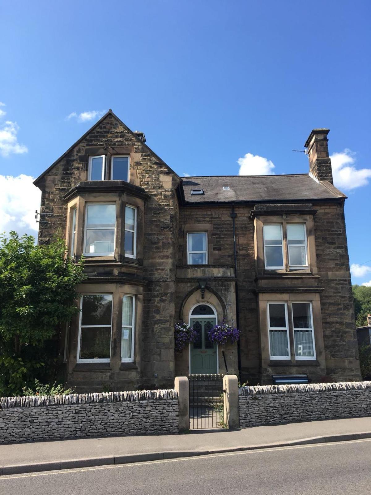 Avenue House * Bakewell